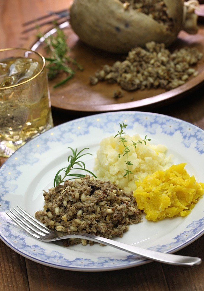 Which St Dwynwens Day/Burns Night meal sounds the best?