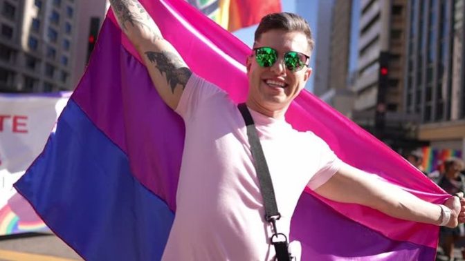 Women, would you date a bisexual guy?