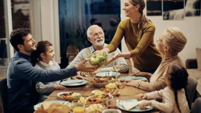 As a man at a family dinner is it important for you to sit at the end of the dinner table in your own home or do you think is a useless tradition?