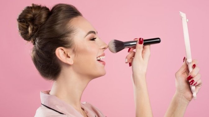 Why do women take too long putting on their makeup?