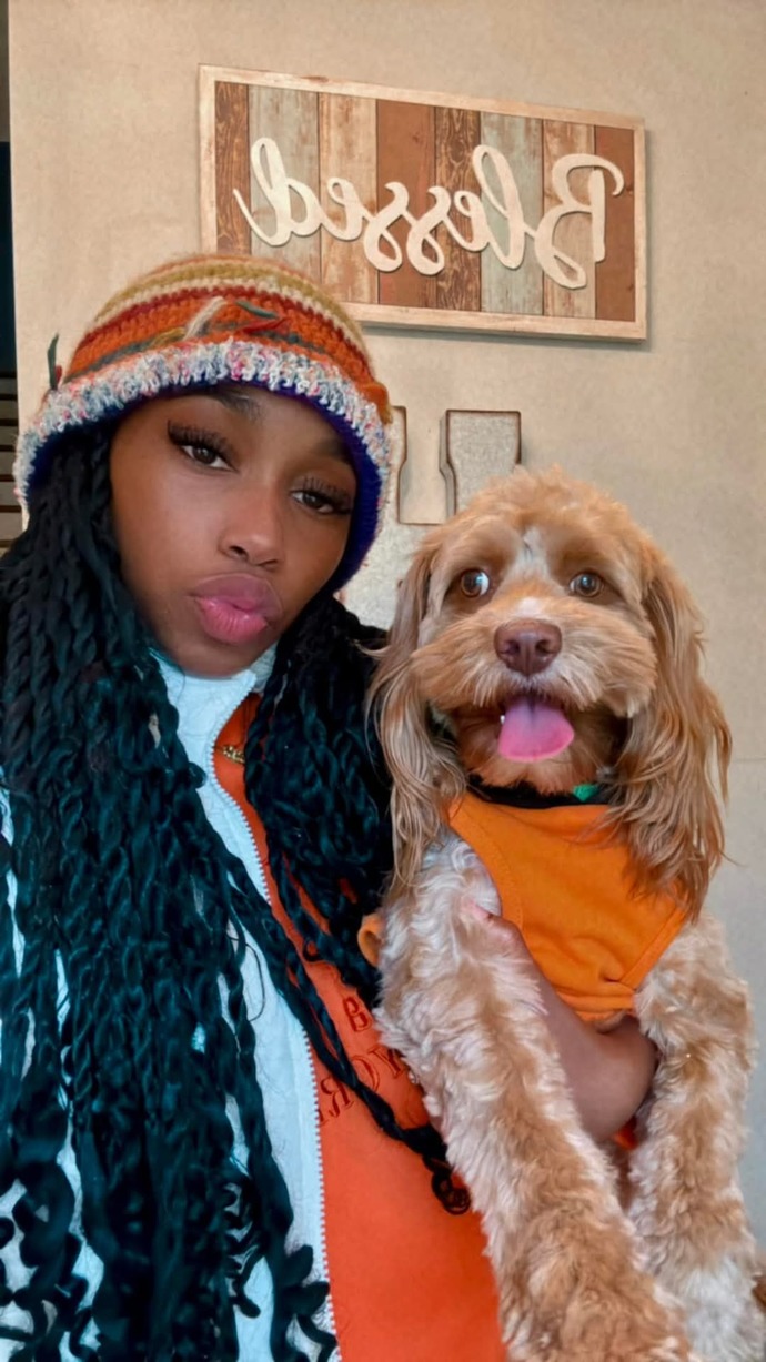 Lets show our pets love, do you have an pictures of your pets you wanna share?