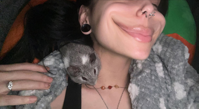 Let's show our pets love, do you have an pictures of your pets you wanna share?