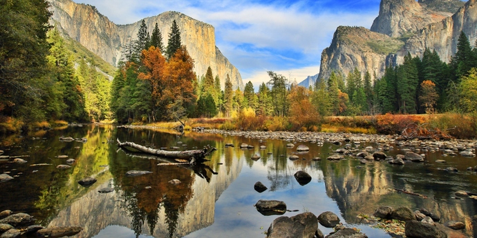Which is the most beautiful state in USA?