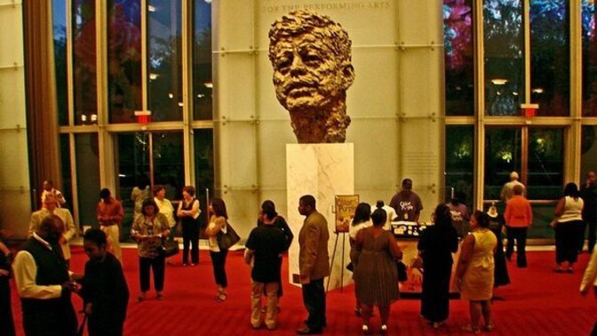 Do you support the government spending on cultural programming to this level?