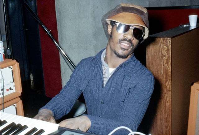Can anyone tell me the type of hat Stevie Wonder wore in these photos from 1972-74?