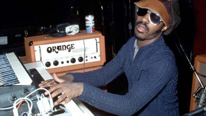 Can anyone tell me the type of hat Stevie Wonder wore in these photos from 1972-74?