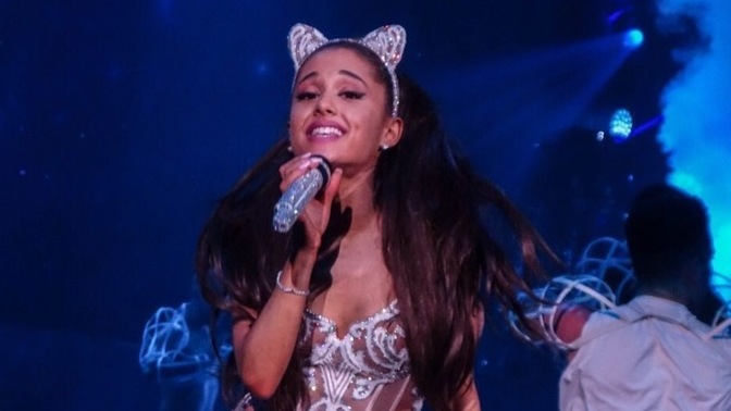 What’s the best Ariana Grande My Everything Era outfit (part 2)?