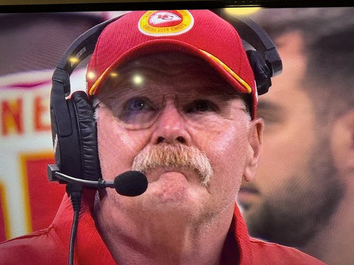 What were y’all thoughts of the Kansas City Chiefs vs Philadelphia Eagles SuperBowl Game last Sunday night?