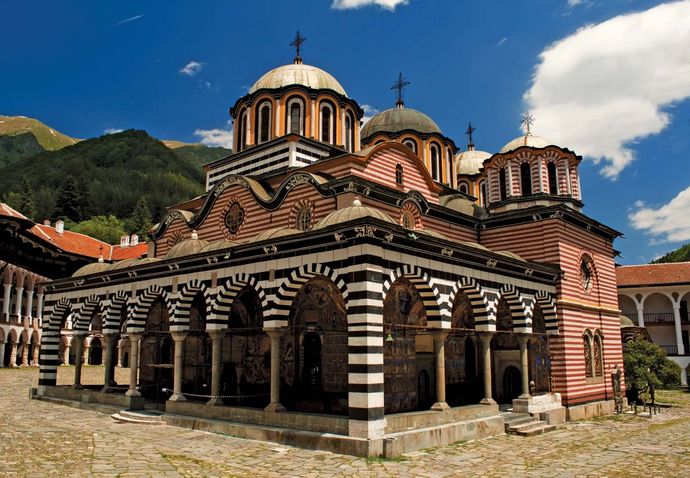 Poland, Hungary, Bulgaria... Which would you choose to travel to, and what is your reason?