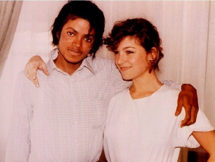 Do you all believe MJ had an active dating life?