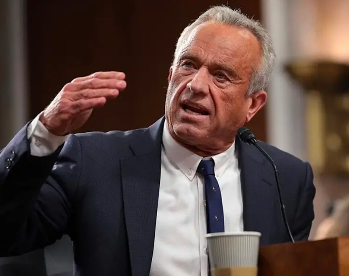 RFK Jr. Seen Here Arguing With His Hand