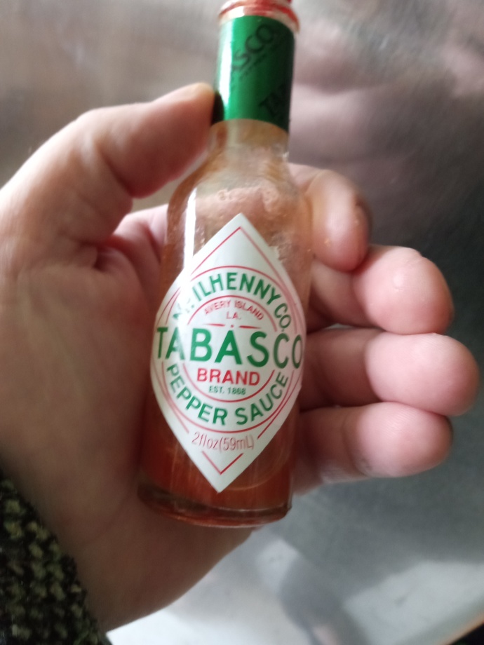 Do you like hot sauce made with vinegar or without?
