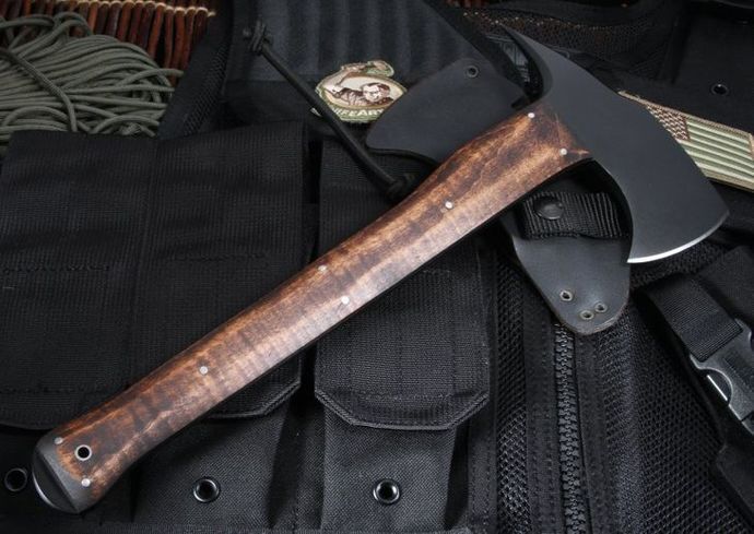 If You were a serial killer what be your weapon?