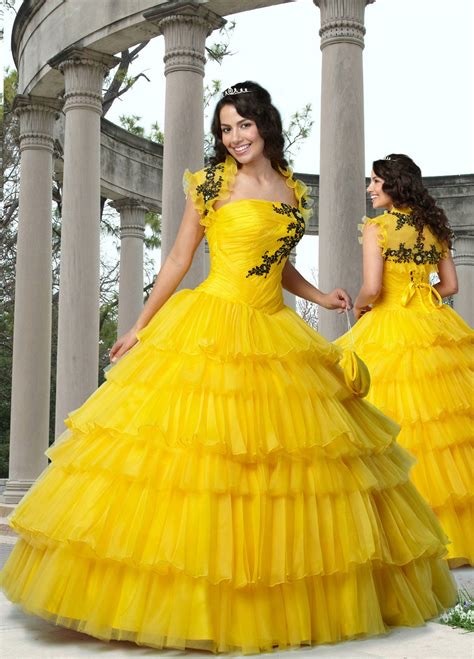 Men! Its time to bring out your pretty princess inside💅✨ which dress would you wear?