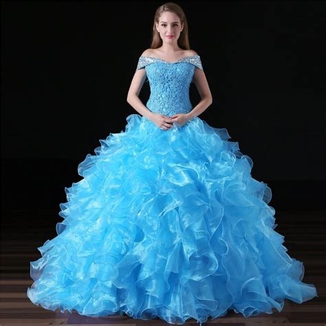 Men! Its time to bring out your pretty princess inside💅✨ which dress would you wear?