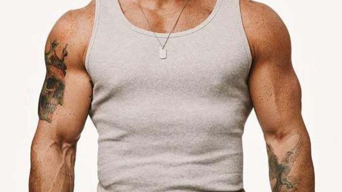 Ladies, do you like a man’s body like Alan Ritchson? What do you say or like about his physique?