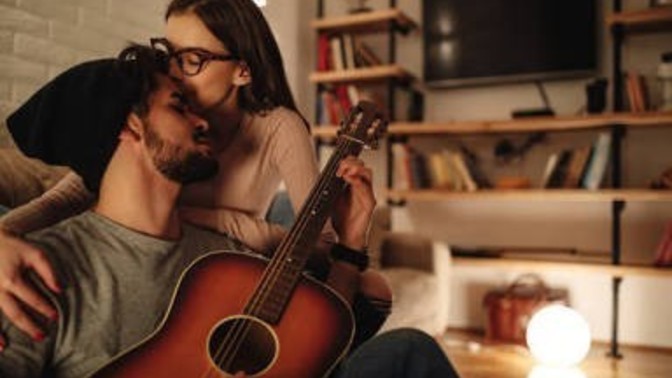 You ever had a guy or girl sing a love song to you?