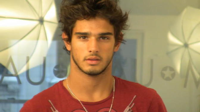Muscular/thick neck guy, is he attractive or gross?