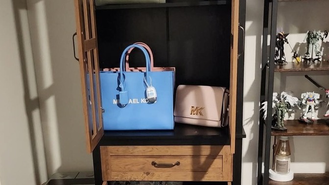 What do you think of a girl who has a shopping addiction?