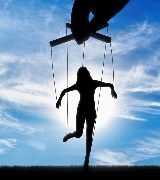 How to End a Controlling or Manipulative Relationship?