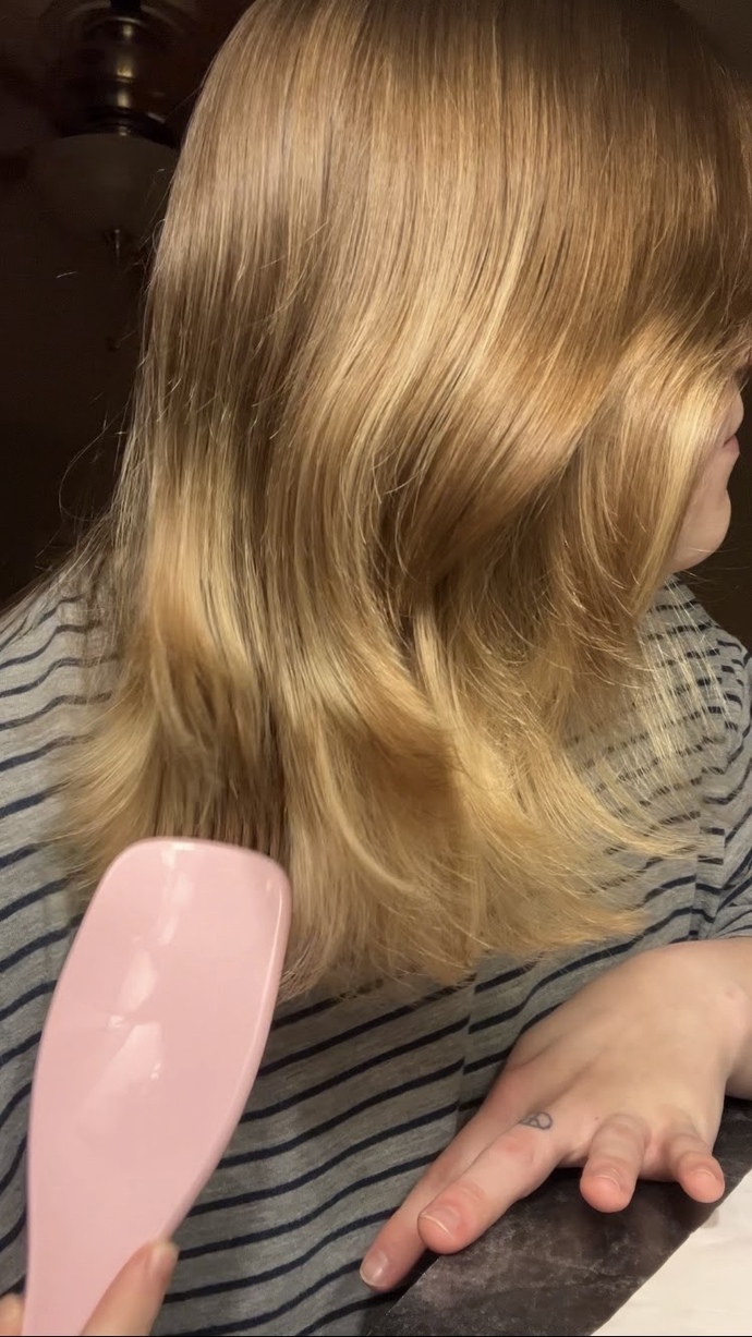If there are any girls on here that know of any good shampoo and conditioner for fine thin hair please let me know, everything either weighs?