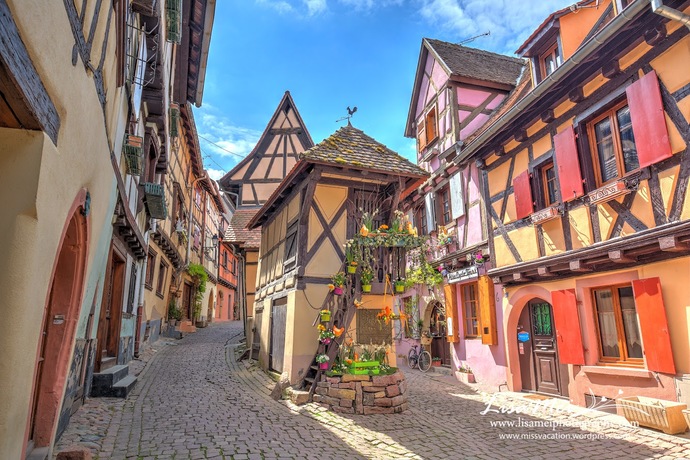 Dont you think its funny that so many people hate and shit on the French, yet its still the most visited country on earth😂?