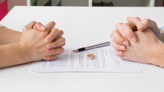 Do couples need to sign a prenup if they have no money in a bank?