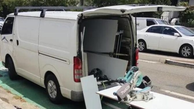 VAN and Workbench in BIKE LANE, Okay or Not?
