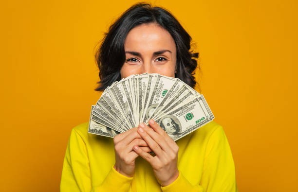 What are the things that women are more attractive to than men?