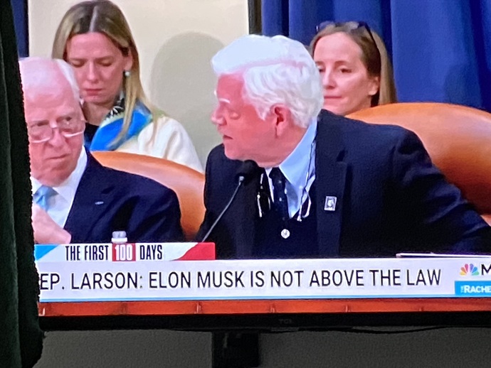 Love this man. Standing up to weak people in wolf clothing.