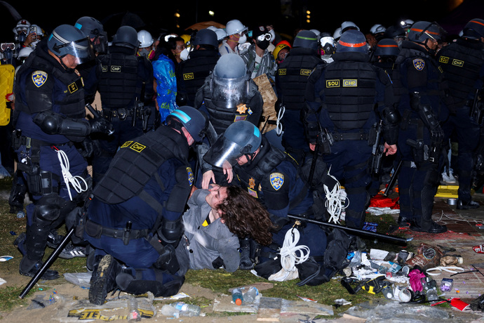 Police Arrest Students for Protests against Israels Genocide