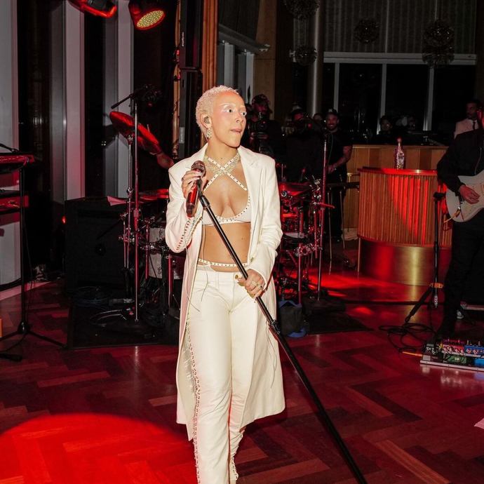 What’s your favorite Doja Cat Scarlet Era Outfit (part 8)?