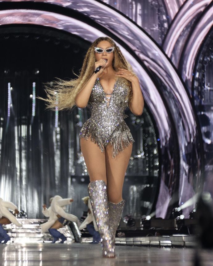 What’s the best Beyonce Renaissance Tour outfit (part 21)?