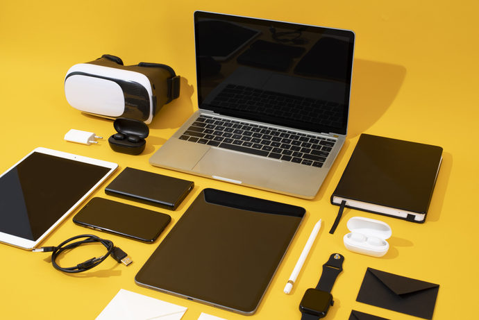 Which of these ELECTRONIC DEVICES do you USE the MOST?