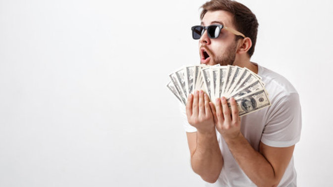 Would you rather be effortlessly beautiful or effortlessly rich?