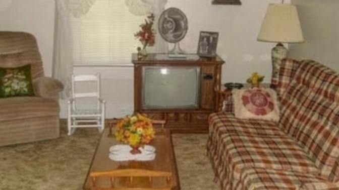 Was this your living room, growing up?