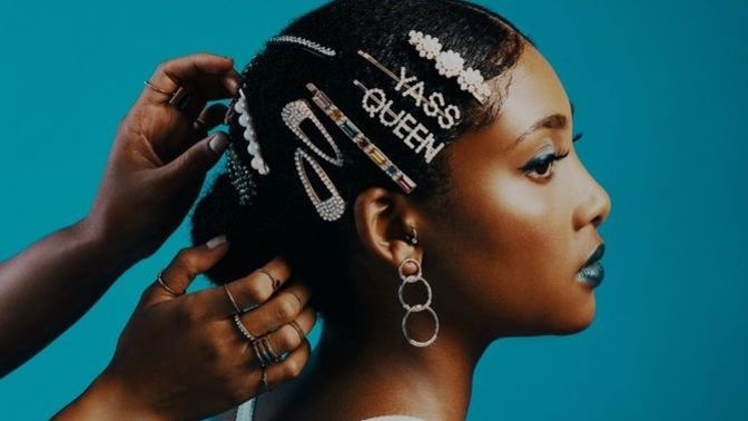 Girls, What hair accessories are in style for summer of 2025?