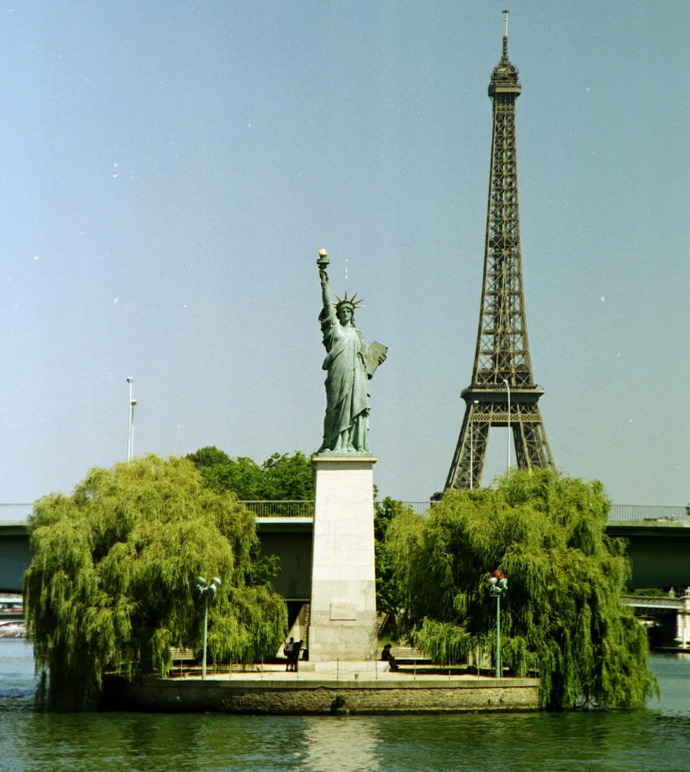 Americans: do you support giving back Statue of Liberty to France?
