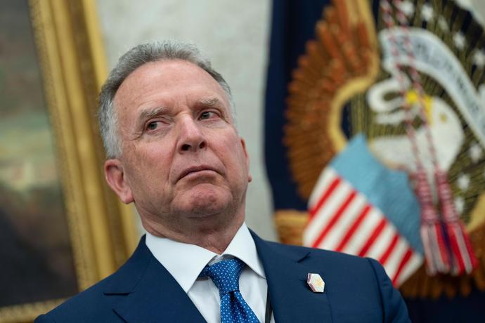 Do U. S. politicians love Russia so much because theyre both Oligarchies?