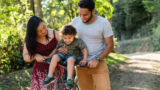 If a woman has one child, is it easy for a guy to accept her and date her?