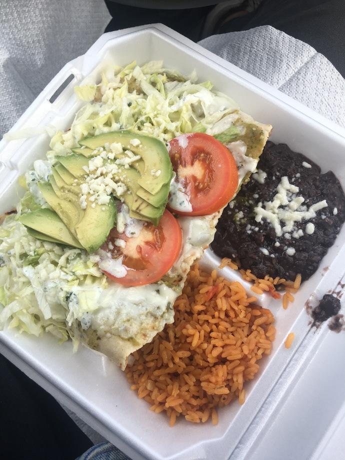 Does anyone know cute little places to eat at in austin texas?