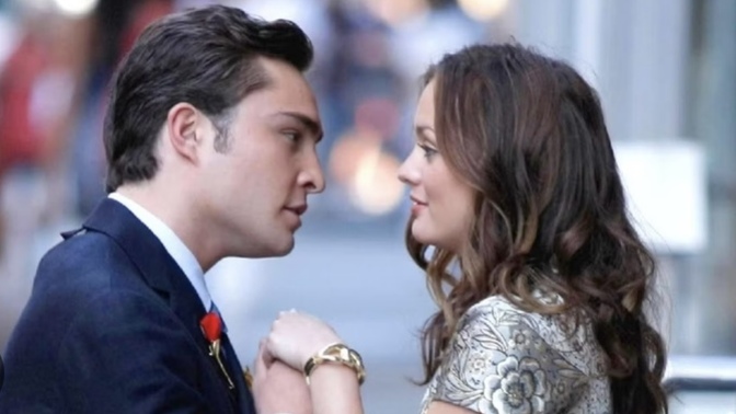 Guys, what are ways you show a girl you love her without saying it?