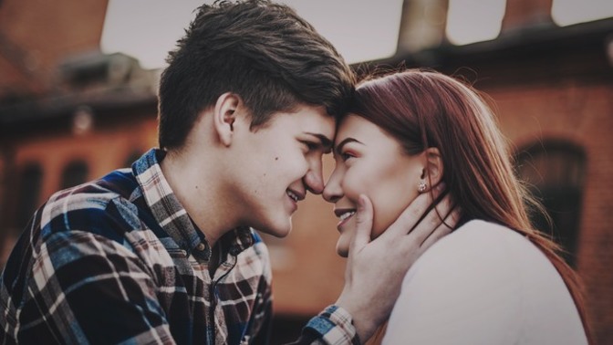 Would you kiss on the first date?