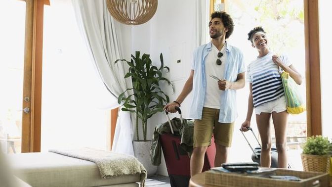 What are things you like and hate about Airbnb’s and do you think it’s worth it?