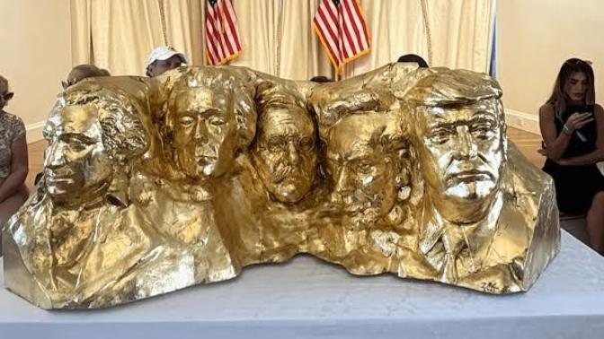 Trump has a Golden monument of Mt rushmore with his face on it at his home?