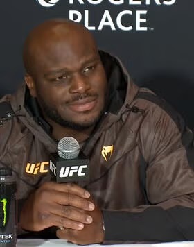 Who wins a ufc fight between these two guys ?