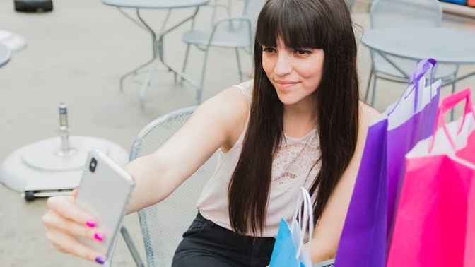 Girls, why are women pickier on dating apps?