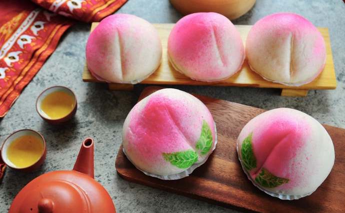 Peach Buns Delight...