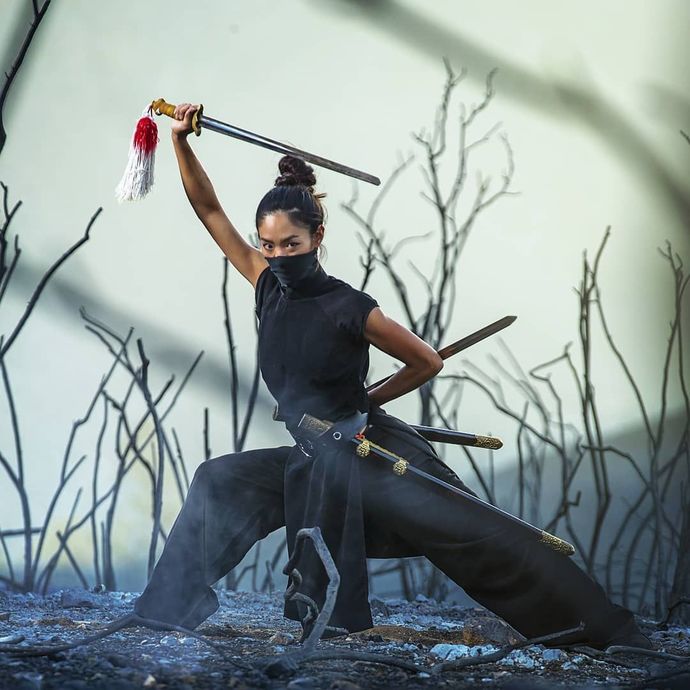 Guys, do you like girls who practice martial arts? Girls, have you ever practiced martial arts?