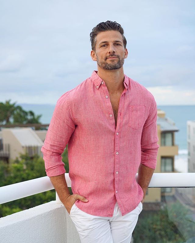 Can men wear pink?